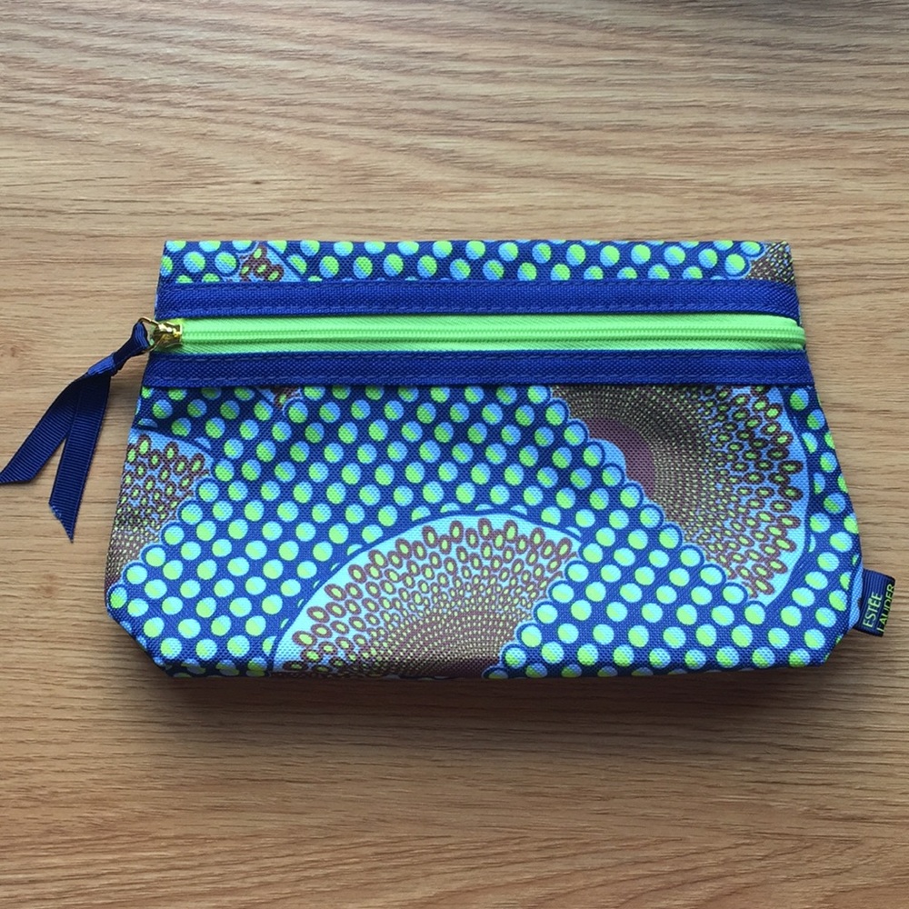 NWOT Estée Lauder Bag in Blue and Green